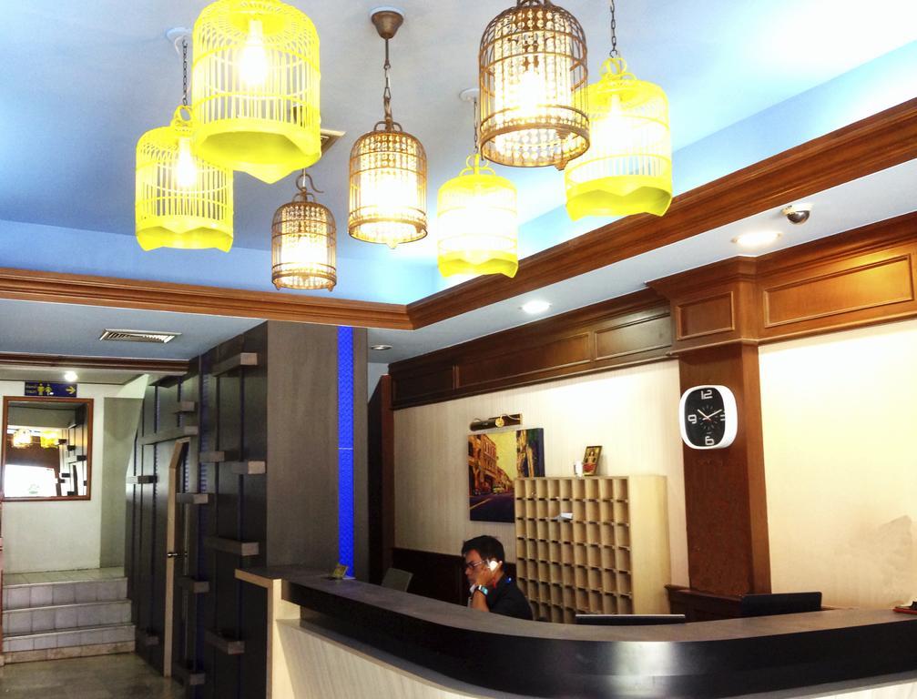 Rattana Mansion Hotel Phuket ภายนอก รูปภาพ